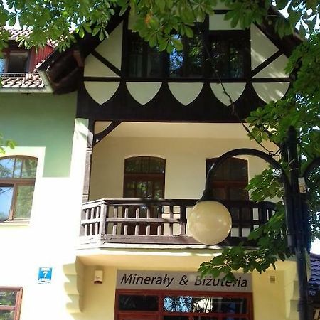 פולניסה-ז'דוז' Bialy Apartament מראה חיצוני תמונה